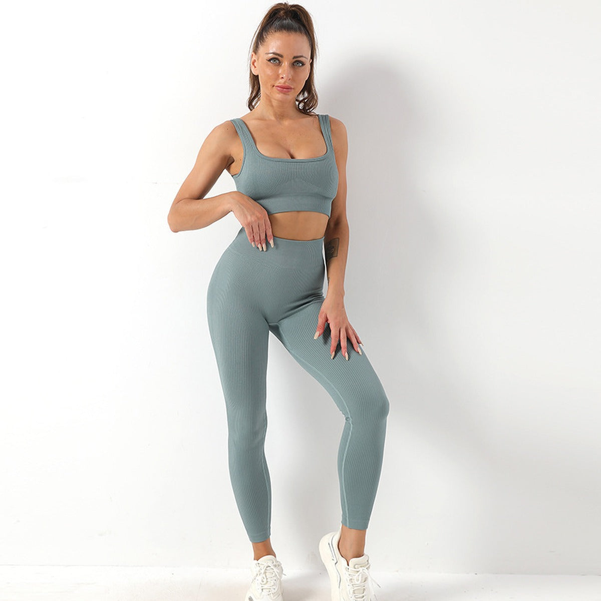White | 2-Piece Seamless Bra & Leggings Set for Women – front view